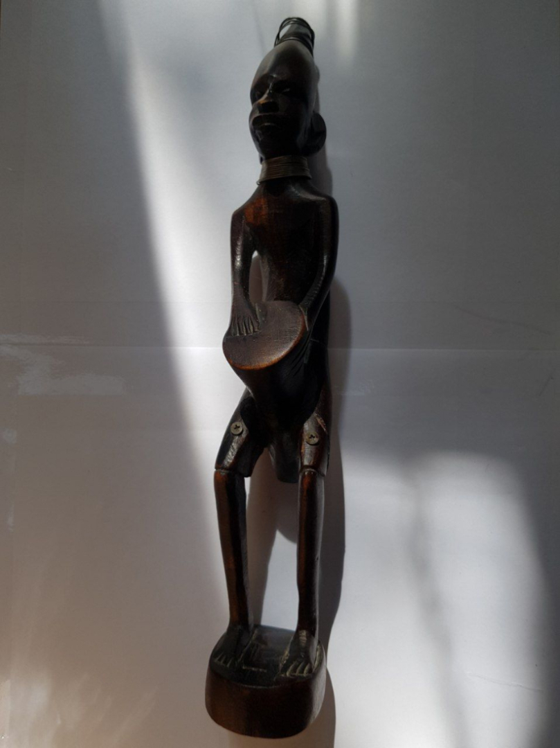 Африканская деревянная статуэтка, 1975 г, СССР. Картинка 1